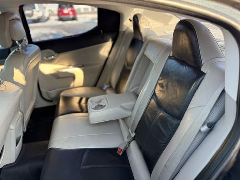 Used 2010 Dodge Avenger R/T w/ Premium Convenience Group image 9