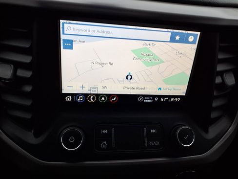 Used 2022 GMC Acadia AT4 w/ Technology Package image 4