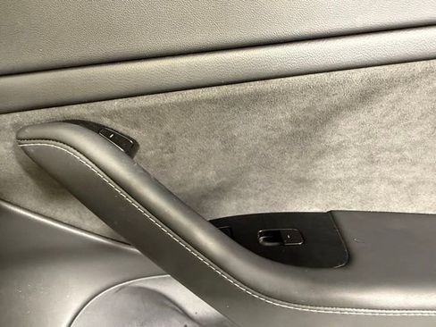 Used 2020 Tesla Model 3 Long Range image 32