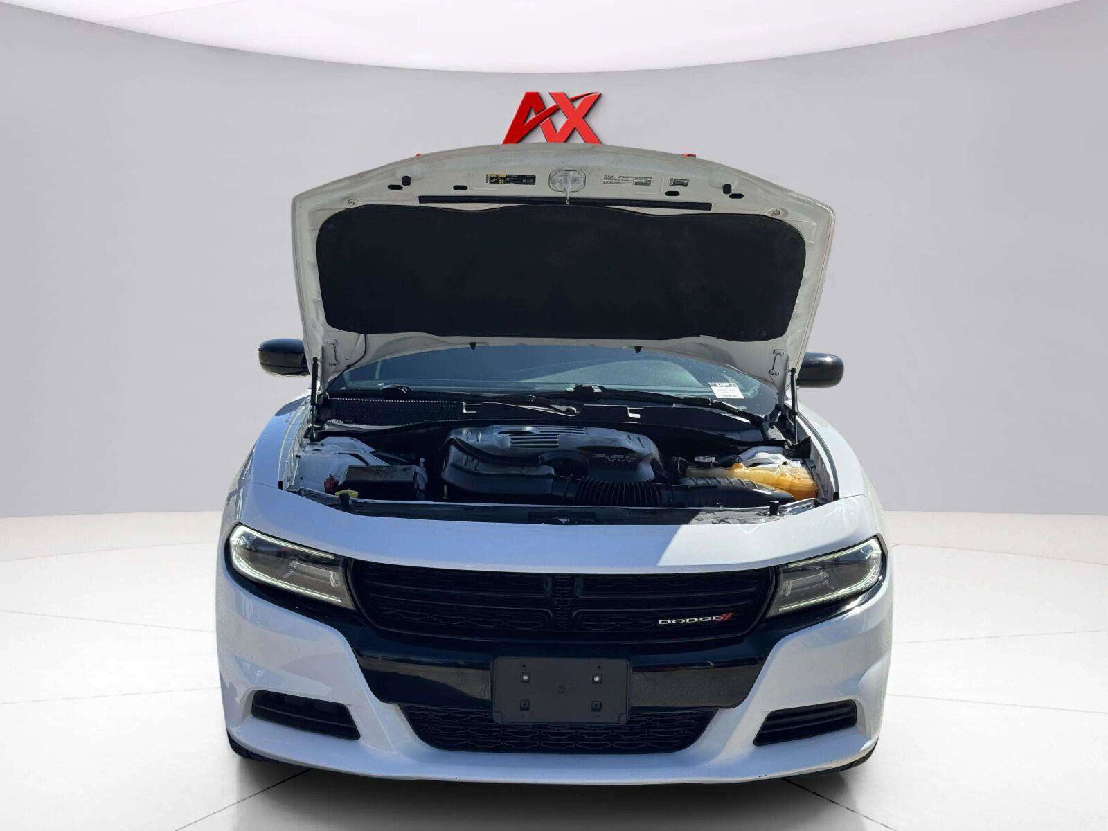 Used 2019 Dodge Charger SXT w/ Blacktop Package RWD image 59