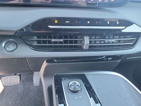 New 2026 Buick Enclave Preferred w/ Power Package FWD image 27