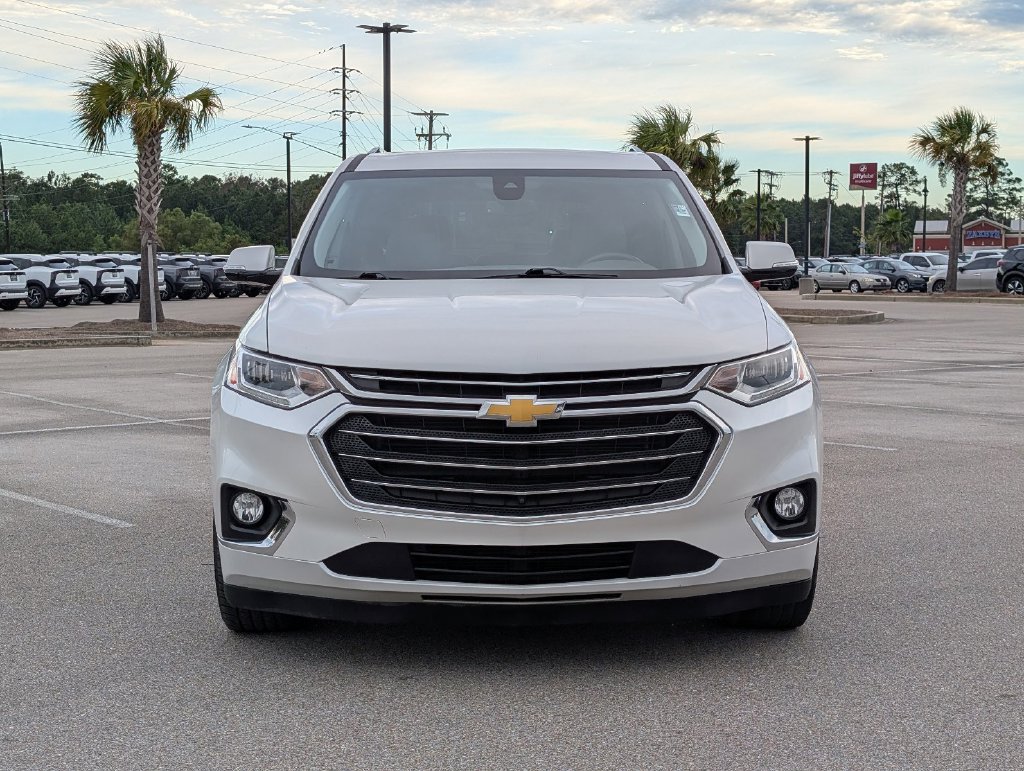 Used 2019 Chevrolet Traverse Premier w/ Driver Confidence II Package FWD image 10