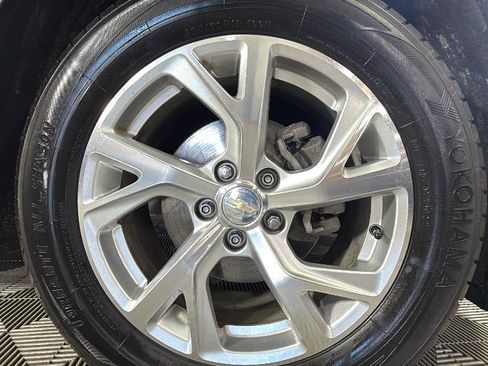 Used 2020 Chevrolet Equinox Premier AWD/4WD image 35