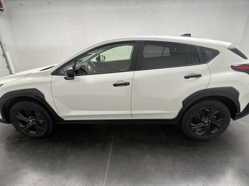 Used 2025 Subaru Crosstrek 2.0i AWD/4WD image 5