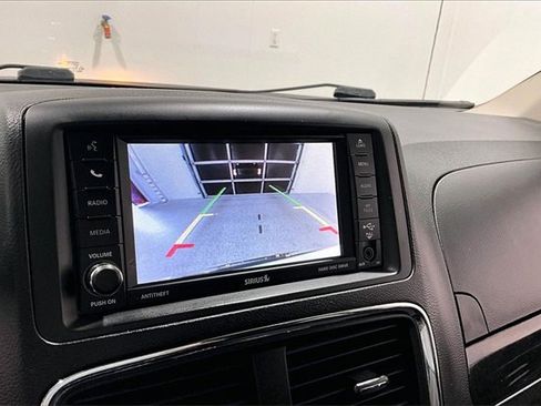 Used 2017 Dodge Grand Caravan SE w/ Power Window Group image 14