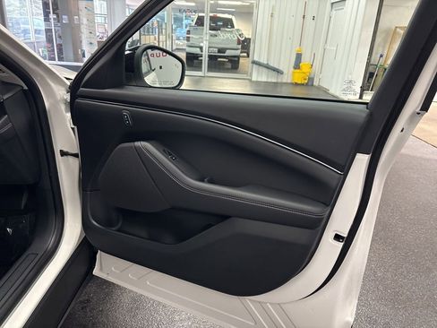 New 2025 Ford Mustang Mach-E Select w/ Comfort Package Lite image 29