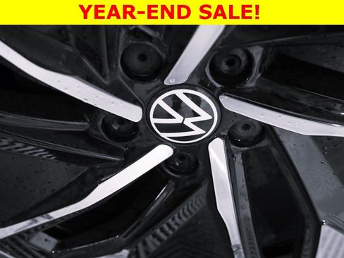 Used 2021 Volkswagen ID.4 Pro S image 8