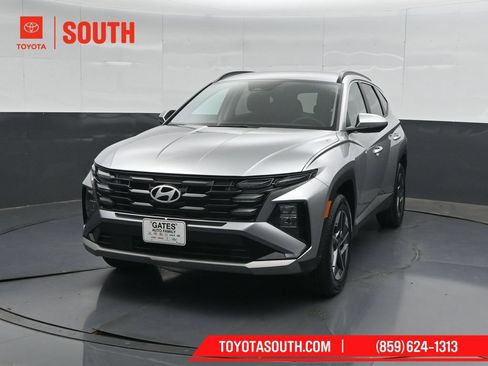 Used 2026 Hyundai Tucson SEL Plus AWD/4WD image 5