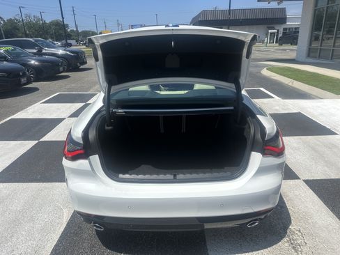 Used 2025 BMW 430i Coupe w/ Convenience Package RWD image 5