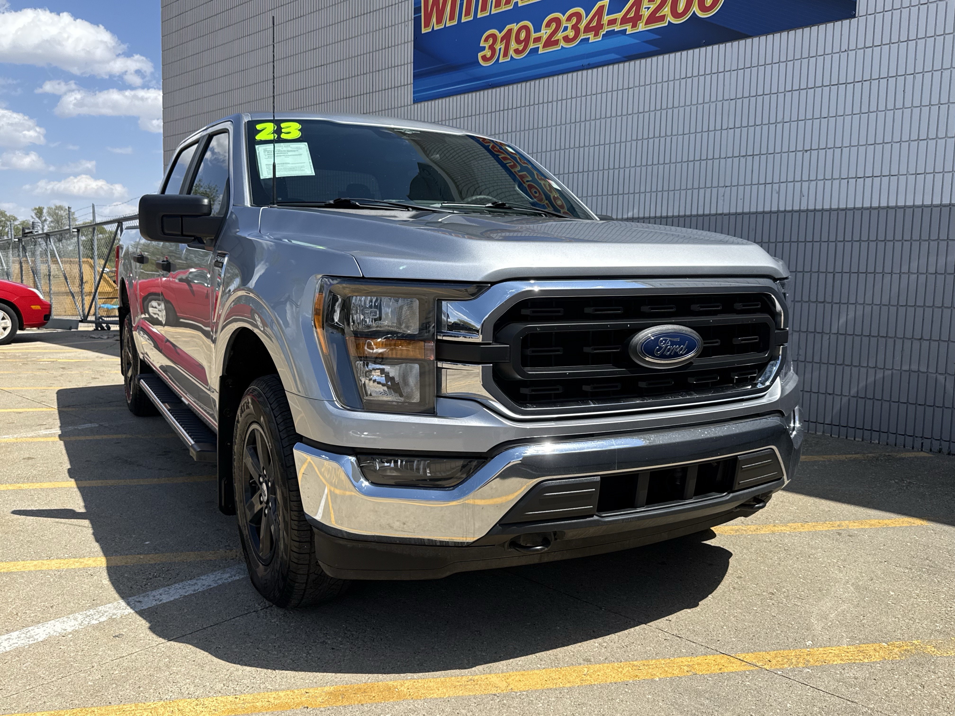 Used 2023 Ford F150 XLT AWD/4WD image 2