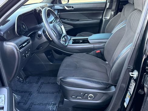 Used 2025 Hyundai Palisade Calligraphy image 11