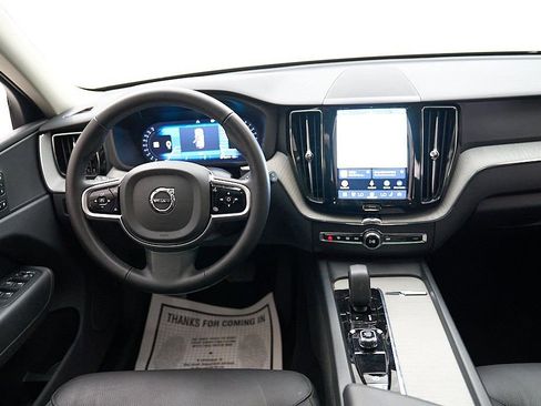 Certified 2025 Volvo XC60 B5 Plus AWD/4WD image 26