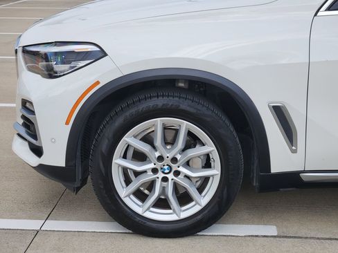 Used 2021 BMW X5 sDrive40i w/ Premium Package 2 image 8