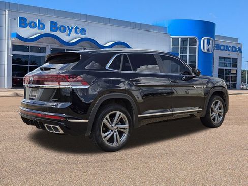 Used 2024 Volkswagen Atlas Cross Sport SEL R-Line AWD/4WD image 5
