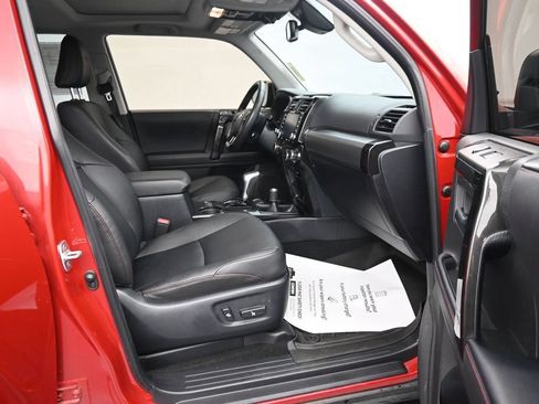 Used 2023 Toyota 4Runner TRD Off-Road Premium w/ Moonroof Package AWD/4WD image 13