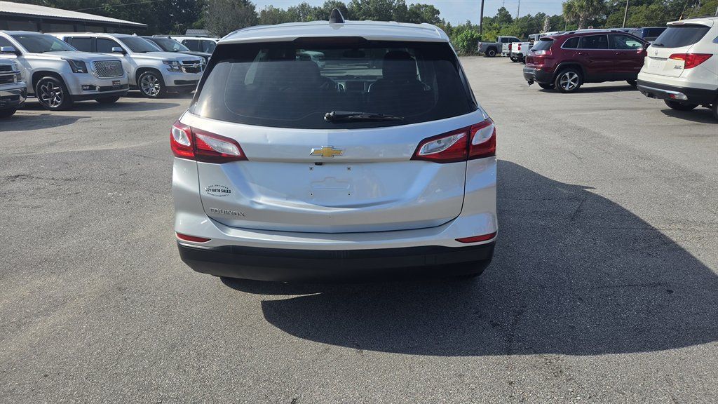 Used 2019 Chevrolet Equinox LS FWD image 4