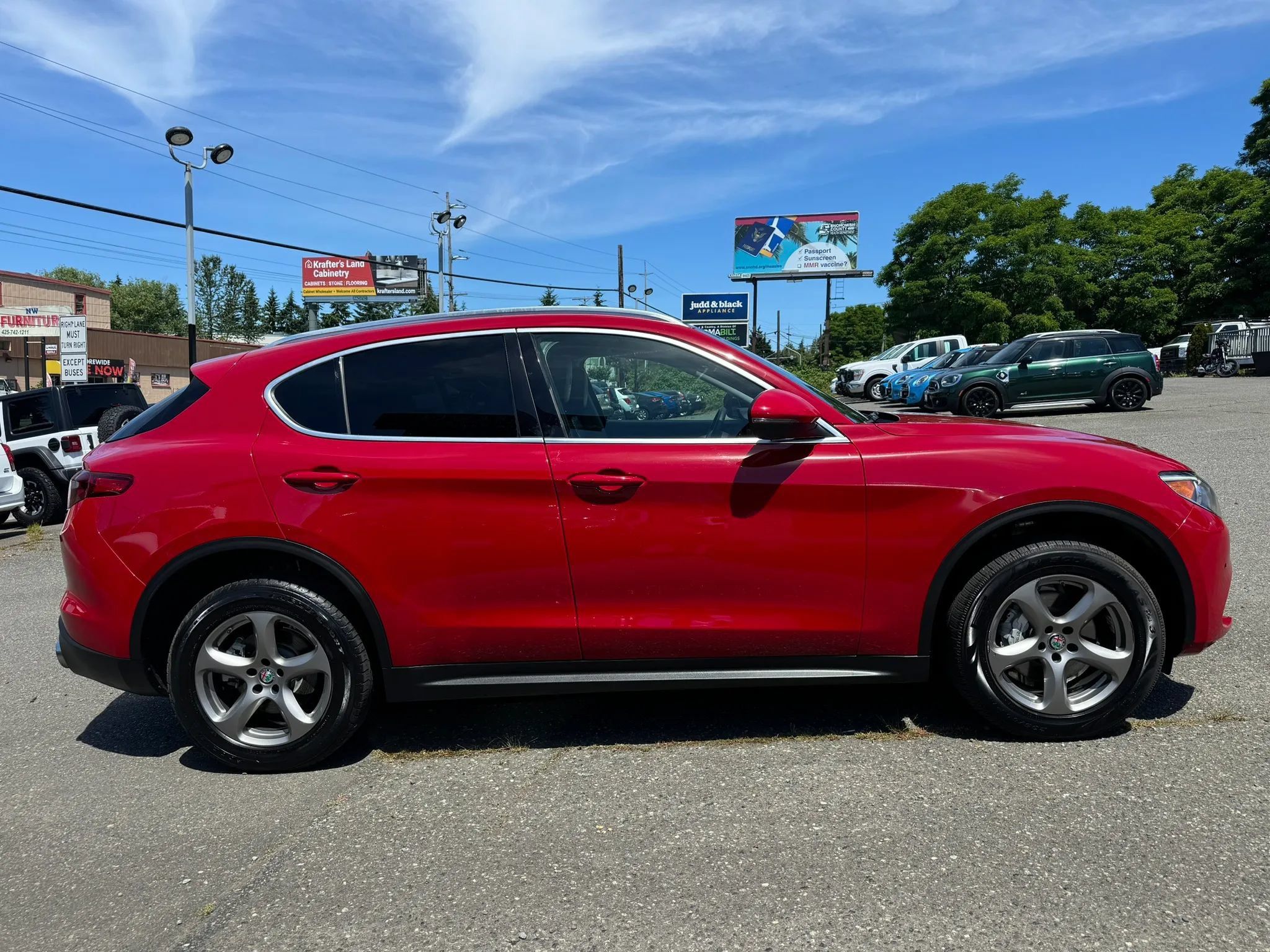 Used 2019 Alfa Romeo Stelvio RWD image 4