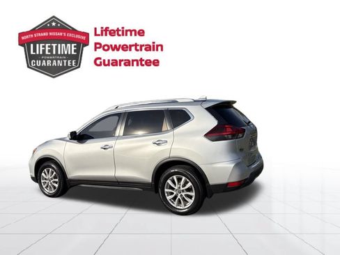 Certified 2019 Nissan Rogue SV AWD/4WD image 3
