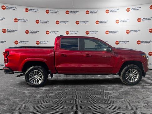 Certified 2024 Chevrolet Colorado LT w/ LT Convenience Package image 11