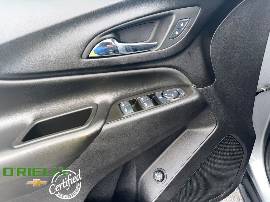Used 2024 Chevrolet Equinox LT AWD/4WD image 13
