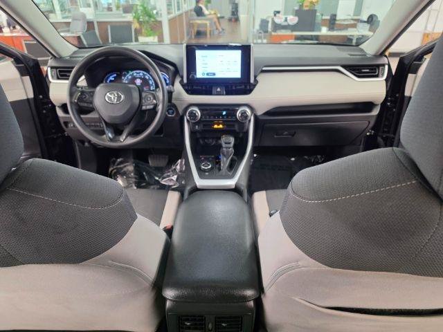 Used 2024 Toyota RAV4 XLE w/ Convenience Package AWD/4WD image 10