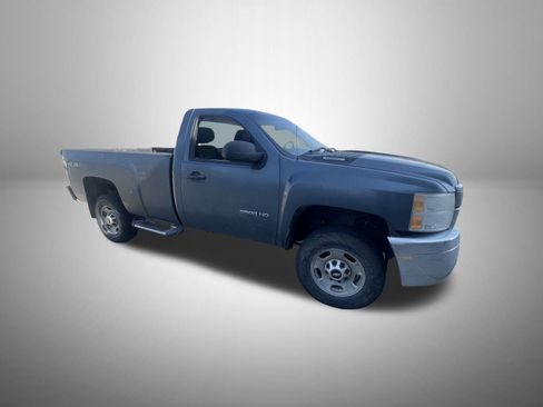 Used 2011 Chevrolet Silverado 2500 W/T image 6