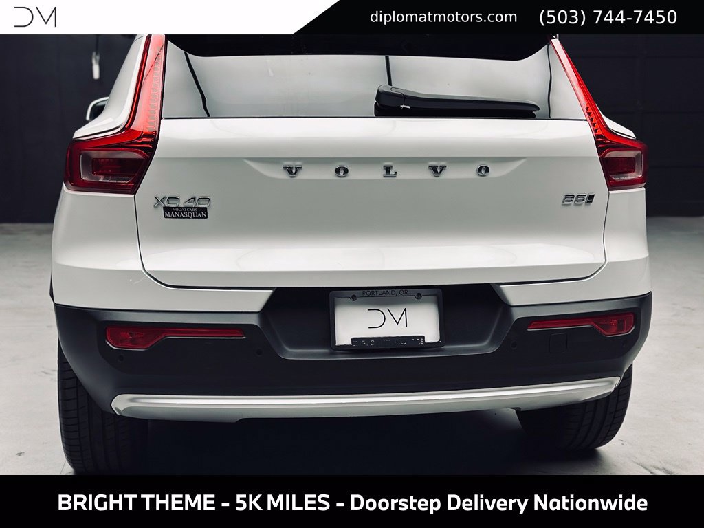 Used 2025 Volvo XC40 B5 Core w/ Protection Package Premier AWD/4WD image 16
