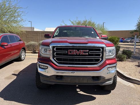 Used 2018 GMC Sierra 1500 SLE AWD/4WD image 4