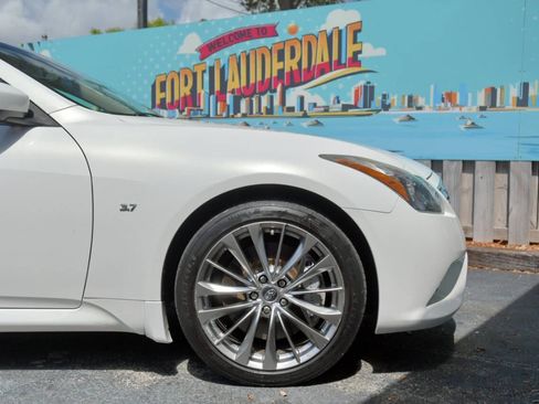 Used 2014 INFINITI Q60 Journey w/ Premium Package RWD image 26