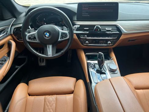 Used 2022 BMW 530i w/ M Sport Package RWD image 24
