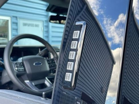 New 2026 Ford F250 Lariat w/ Lariat Premium Package AWD/4WD image 9