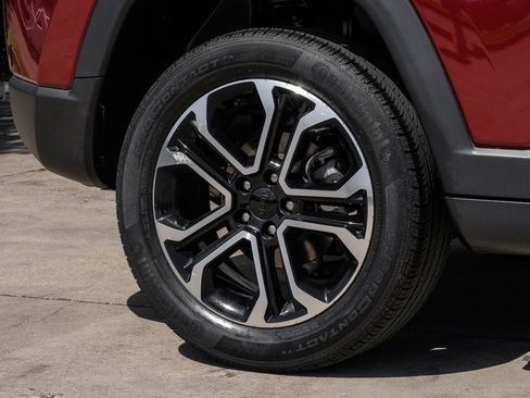 Used 2022 Jeep Compass Limited image 67