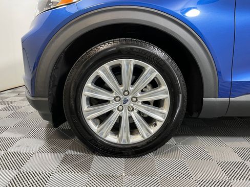 Used 2020 Ford Explorer Limited w/ Class III Trailer Tow Package image 9