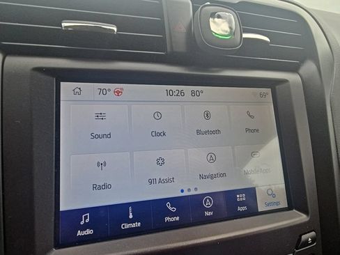 Used 2020 Ford Fusion Titanium AWD/4WD image 18