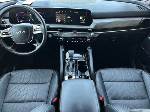 Certified 2025 Kia Telluride EX X-Line AWD/4WD image 13