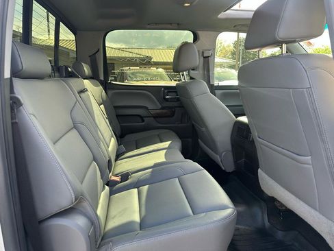 Used 2017 GMC Sierra 1500 SLT image 15