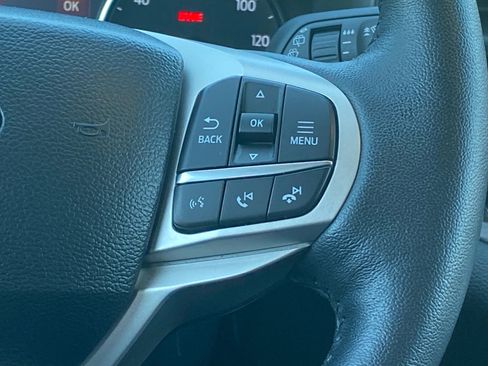 Certified 2023 Ford Explorer Limited image 10