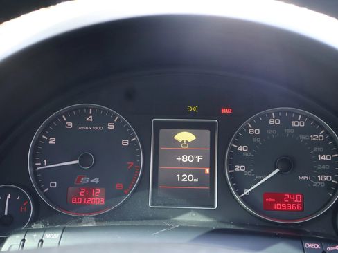 Used 2005 Audi S4 Sedan image 16