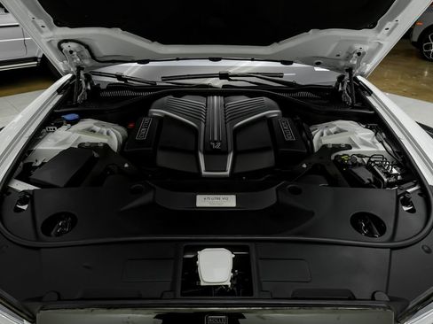 Used 2022 Rolls-Royce Ghost Black Badge AWD/4WD image 48