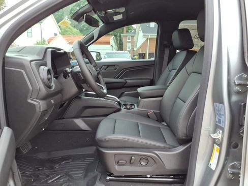 New 2026 Chevrolet Colorado Trail Boss AWD/4WD image 16