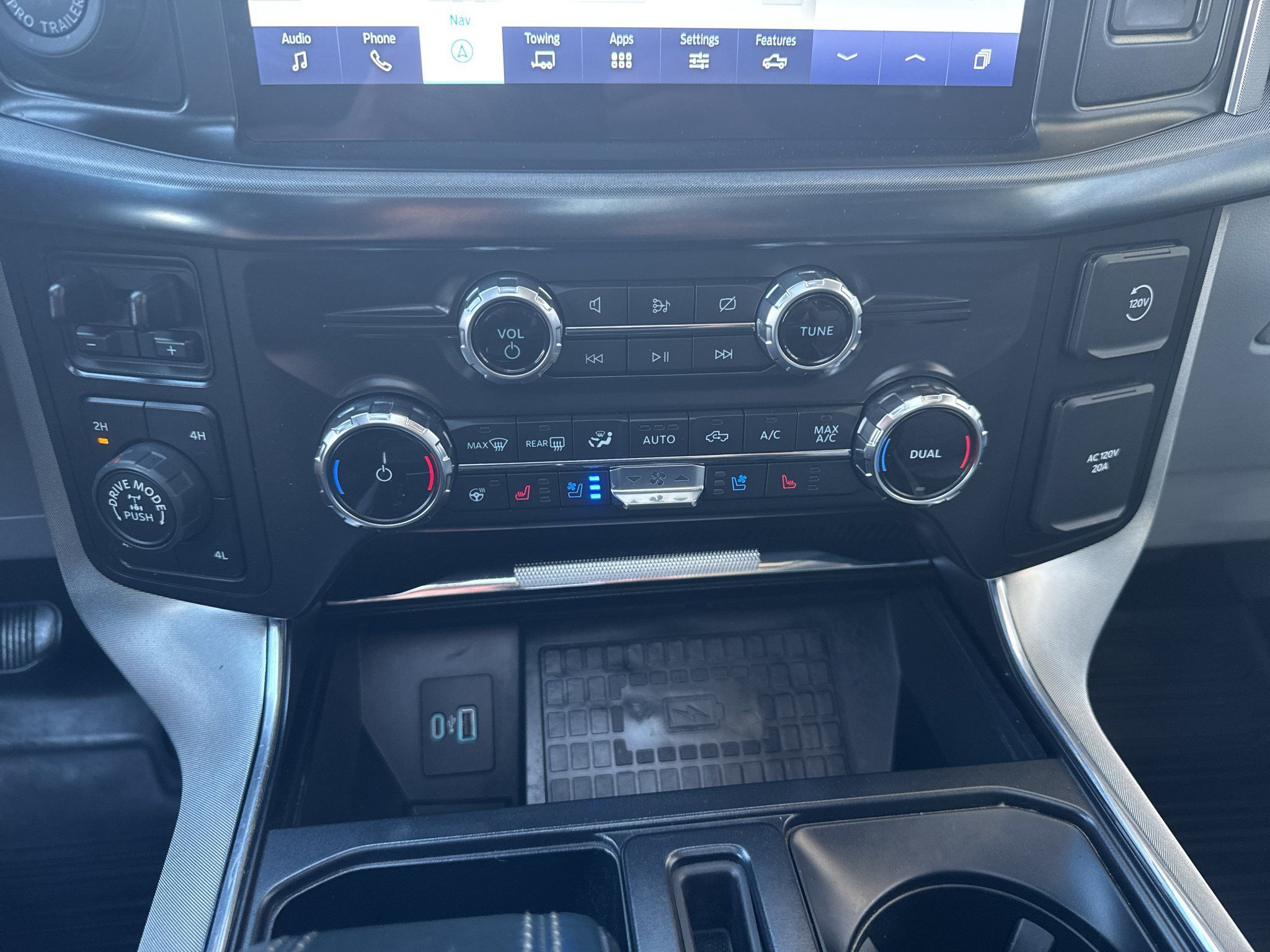 Used 2022 Ford F150 Limited AWD/4WD image 27