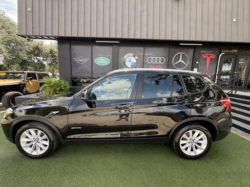 Used 2017 BMW X3 sDrive28i RWD image 7