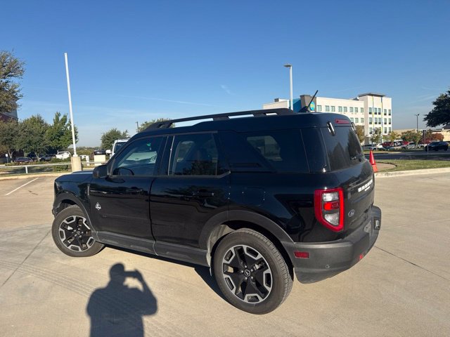 Used 2023 Ford Bronco Sport Outer Banks w/ Tech Package AWD/4WD image 4