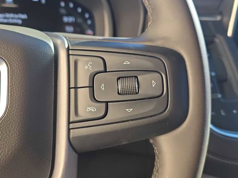 Used 2023 GMC Yukon SLT image 22