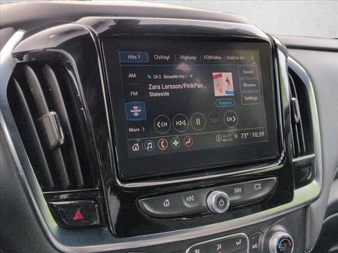Used 2022 Chevrolet Traverse LT FWD image 14
