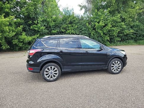 Used 2018 Ford Escape Titanium AWD/4WD image 14