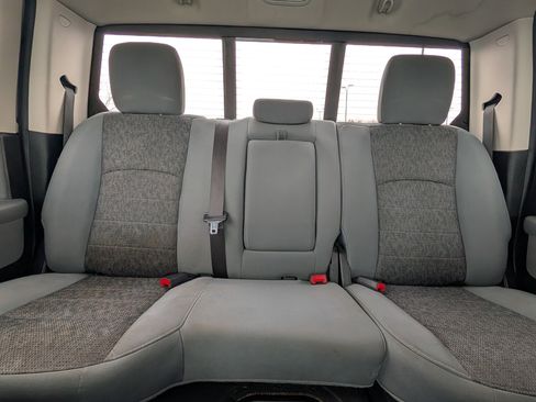 Used 2018 RAM 1500 Big Horn image 25