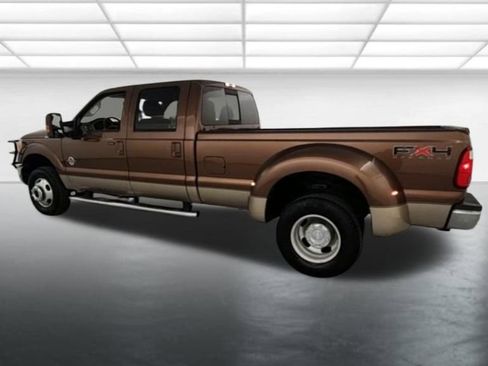 Used 2011 Ford F350 Lariat w/ Lariat Interior Pkg AWD/4WD image 6