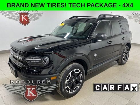 Used 2023 Ford Bronco Sport Outer Banks w/ Tech Package AWD/4WD image 3