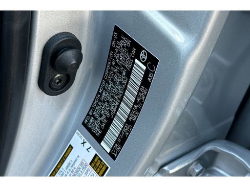 Certified 2024 Toyota Corolla LE image 33